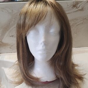 Golden Blond & Brown Layered Women's Wig with Bangs - Unbranded